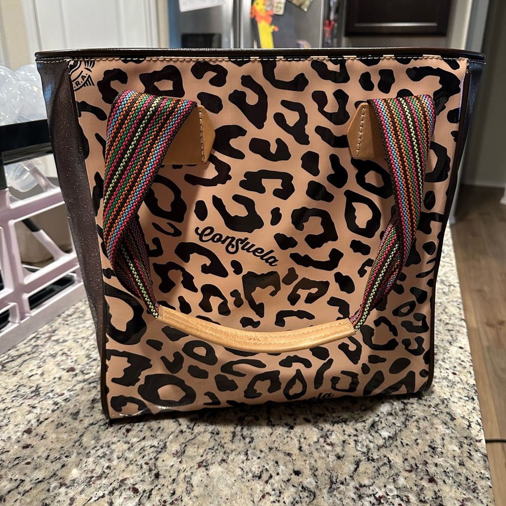 Consuela Classic Tote!